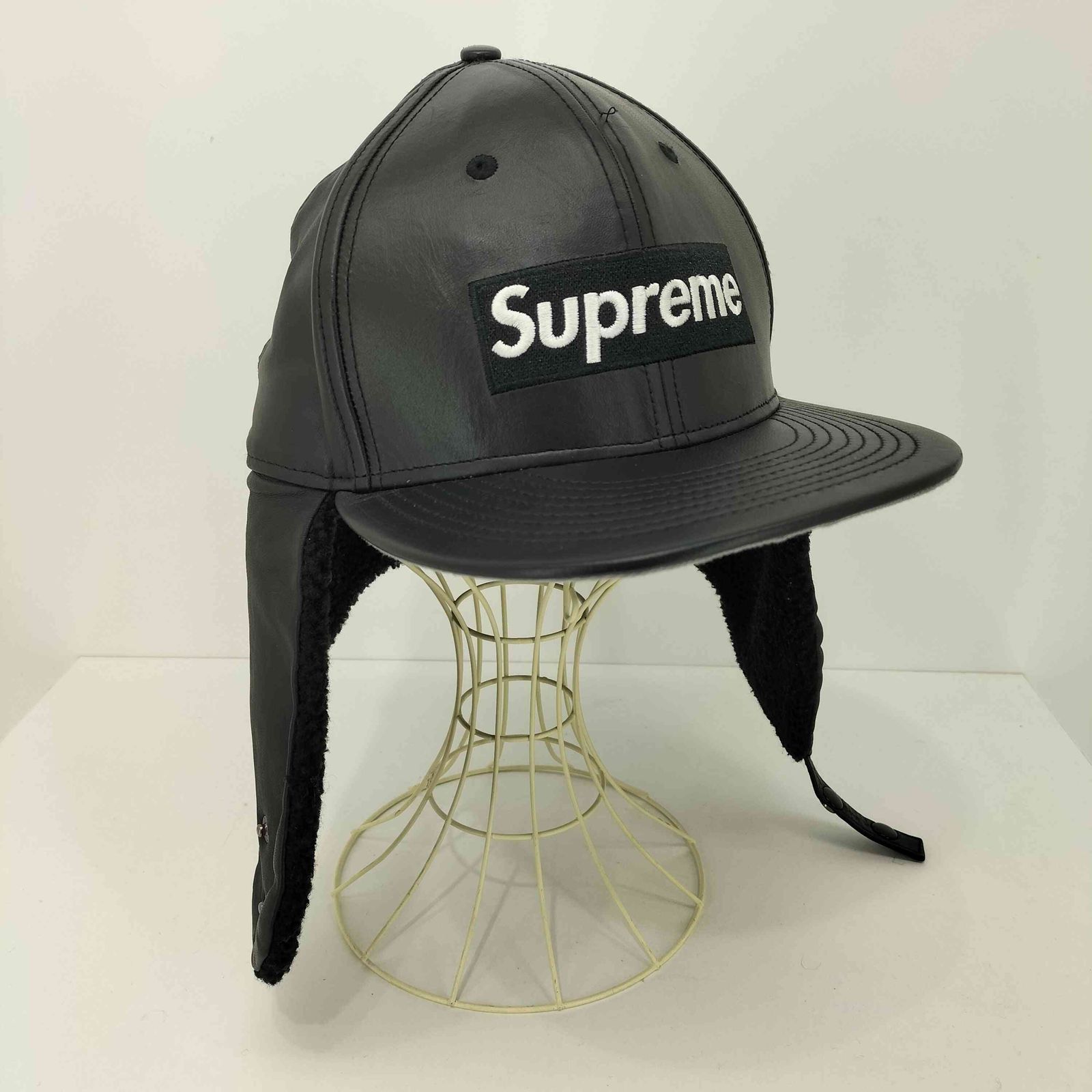 シュプリーム Supreme 22AW NewEra Leather Earflap Box Logo メンズ 8