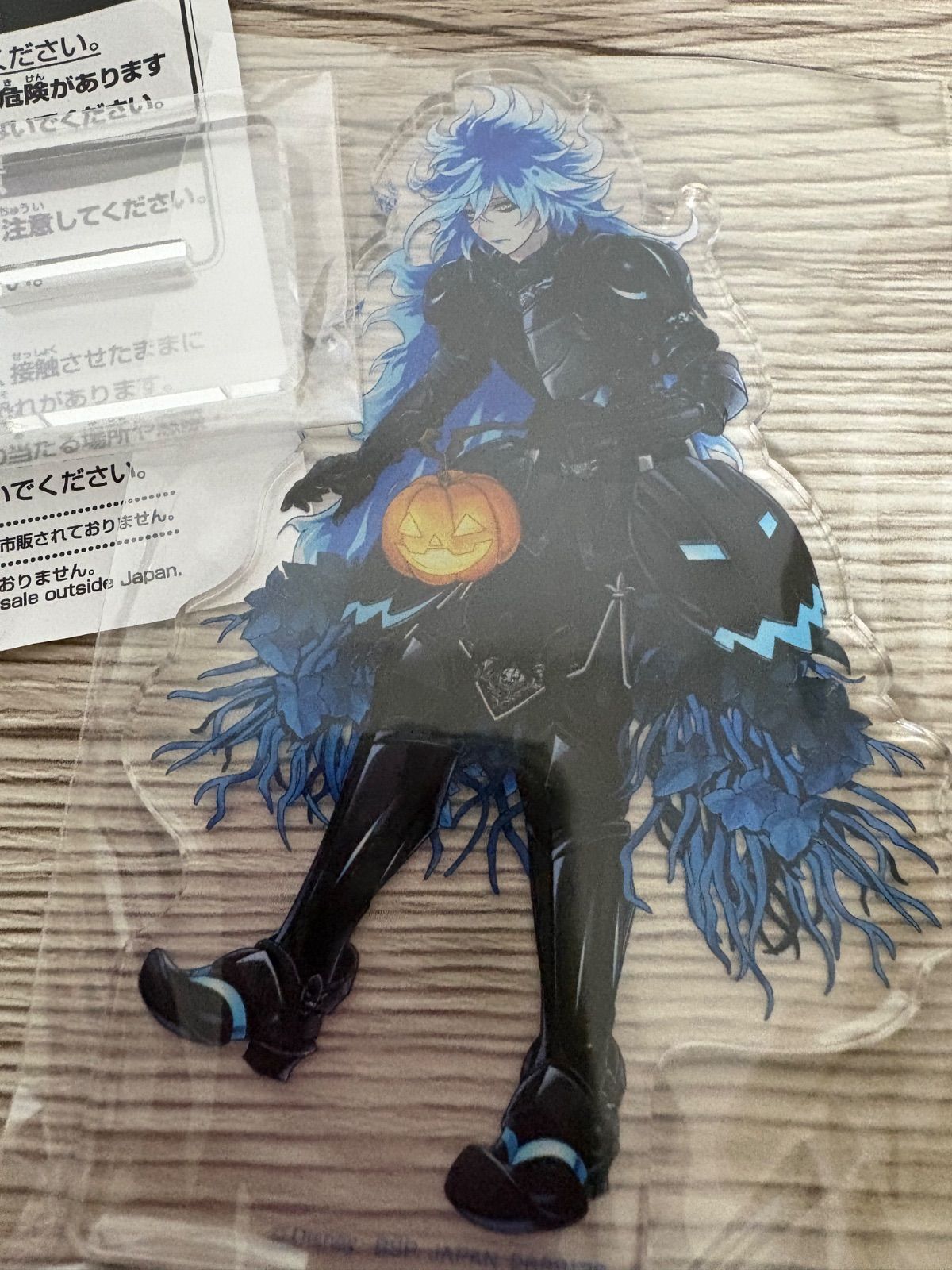 ディズニー ツイステッドワンダーランド スタンド付きアクリルプレート