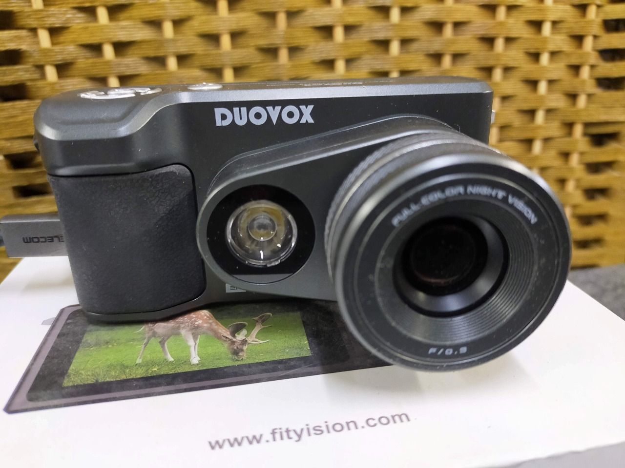 動作確認済】DUOVOX ナイトビジョンカメラ 2K フルカラー 夜間撮影 箱