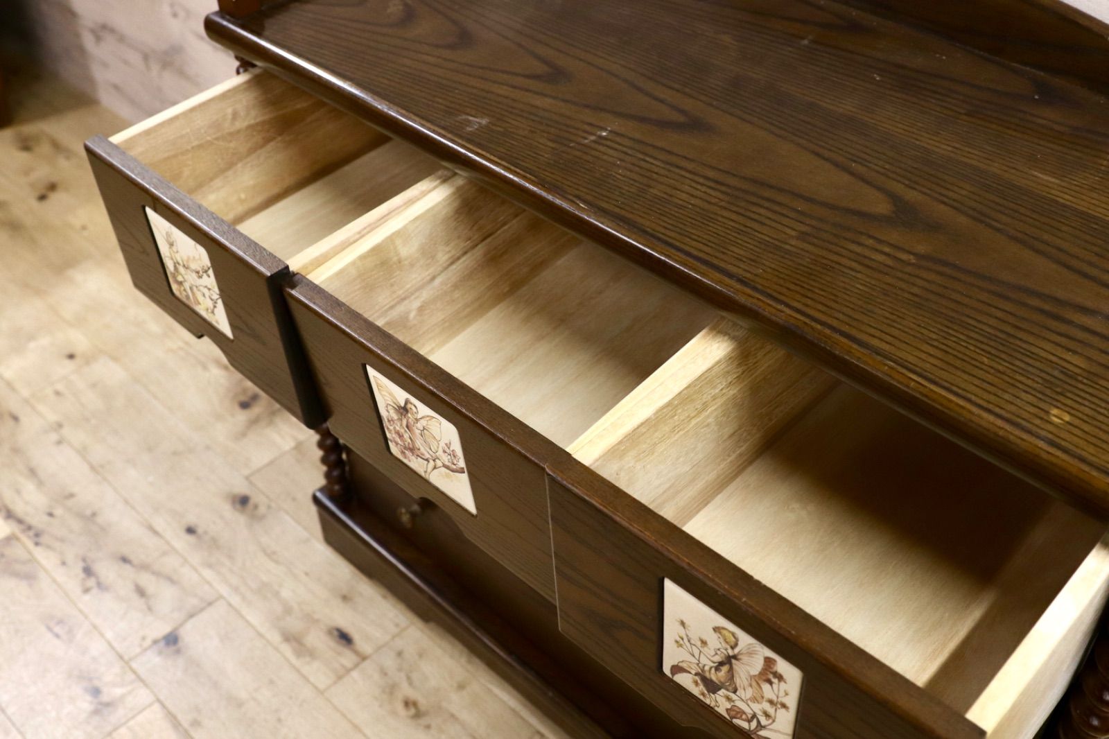 GMIK776○オーク材 西洋 アンティーク チェスト バレンシア家具 タイル