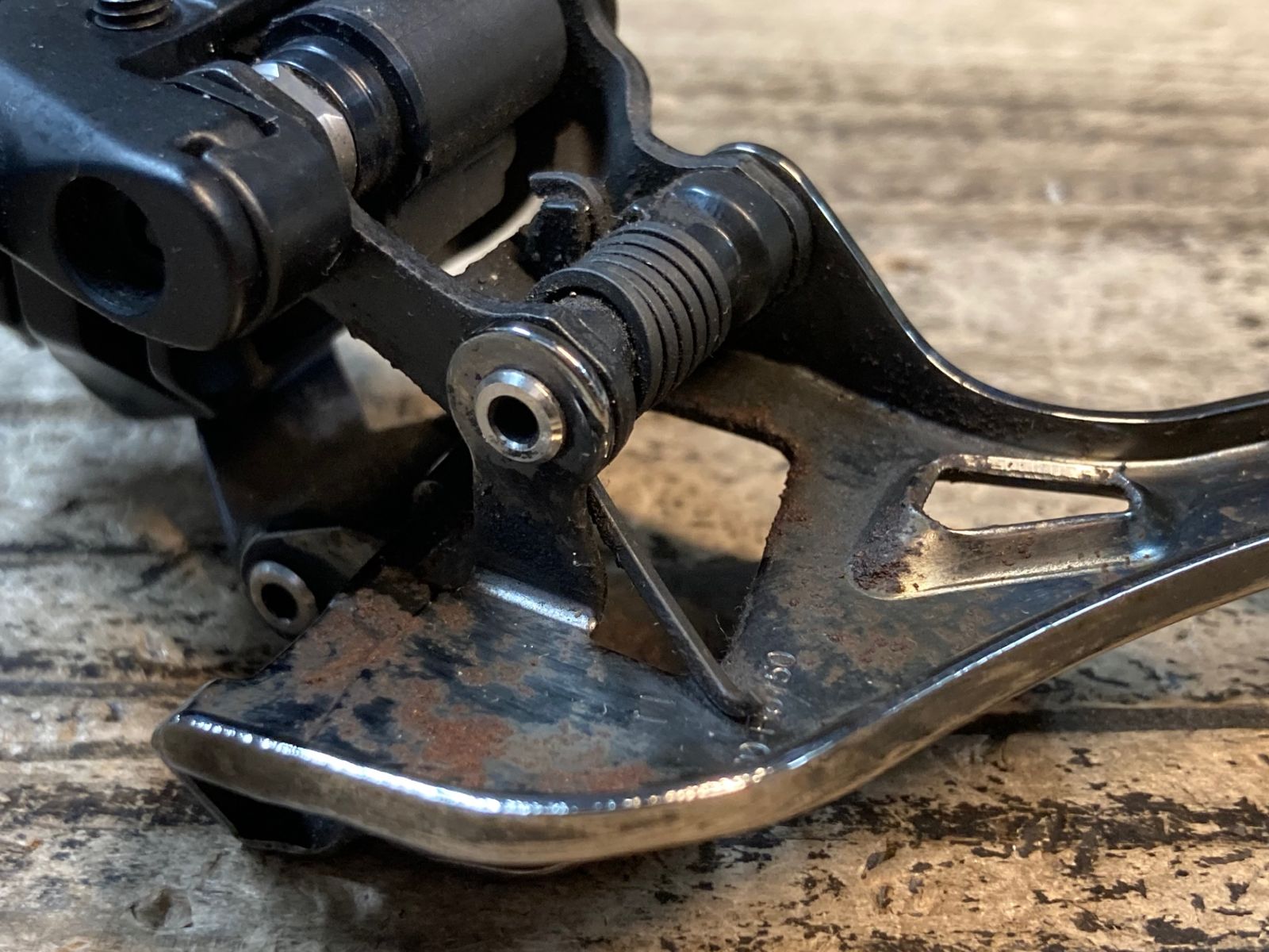 JT557 シマノ SHIMANO アルテグラ ULTEGRA FD-R8150 フロント