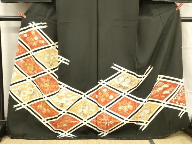 平和屋着物□豪華黒留袖 駒刺繍 草花文 松竹梅 金彩 仮絵羽 正絹 逸品