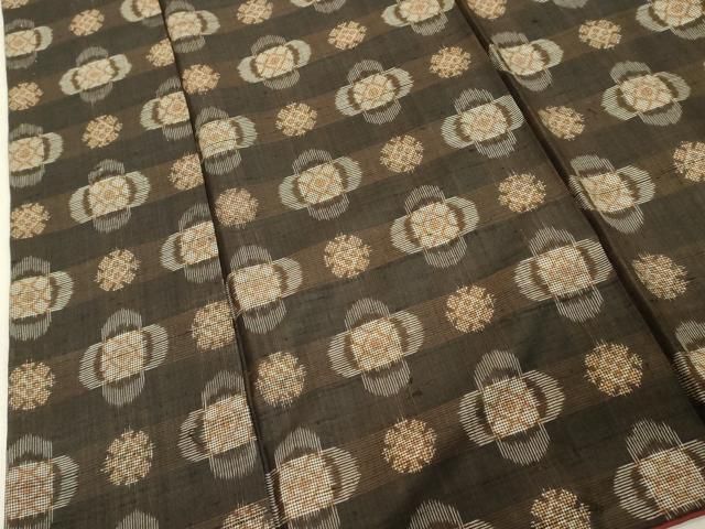 平和屋着物□本場大島紬 7マルキ 舞花文 正絹 逸品 DABB2516cd - メルカリ