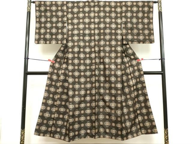 平和屋着物□本場大島紬 7マルキ 舞花文 正絹 逸品 DABB2516cd - メルカリ