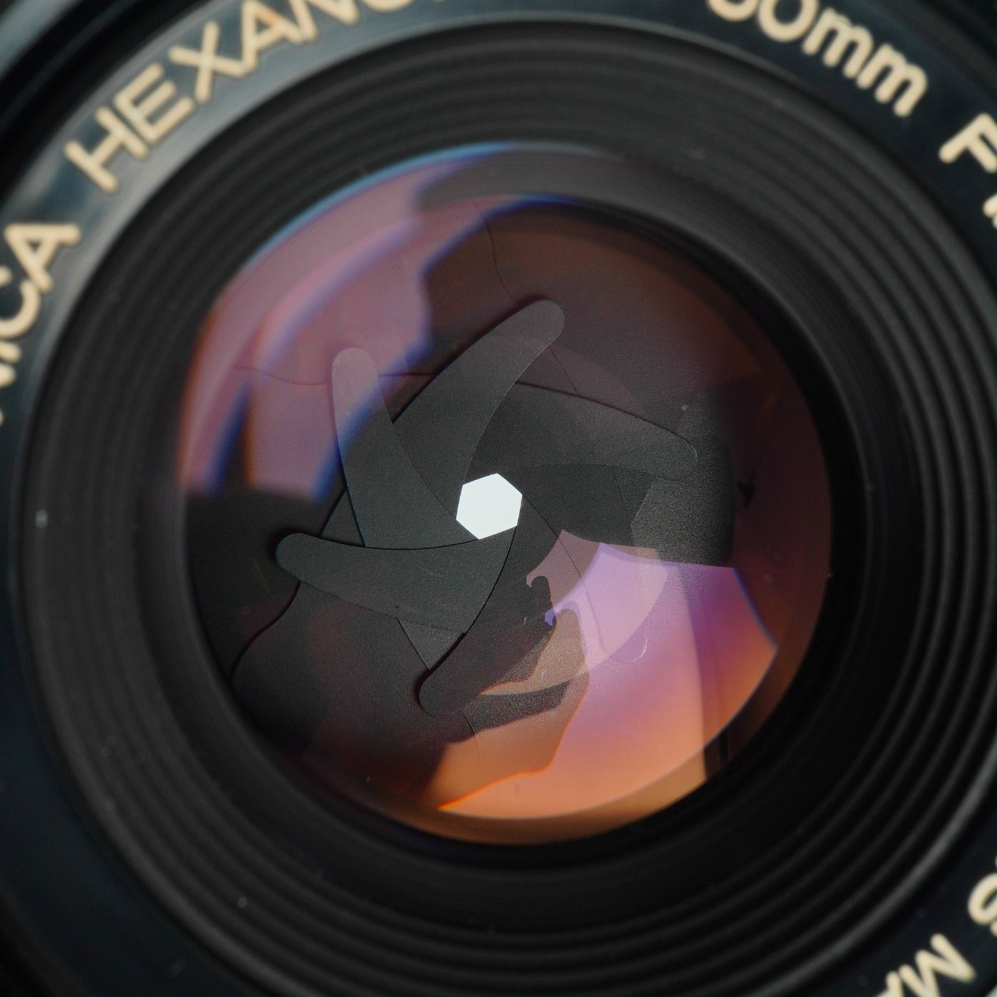 Konica コニカ Hexanon AR 50mm f/1.7 単焦点レンズ Konica Hexanon 50mm f1.7 AR Lens Review - Lens Legend