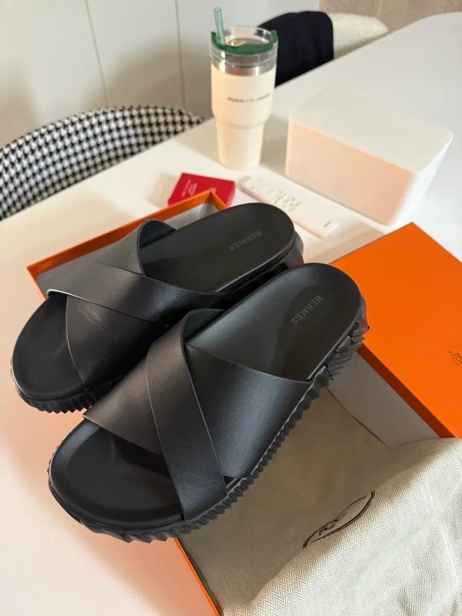 Hermes エルメス IN ブラック サンダル 265 - メルカリ