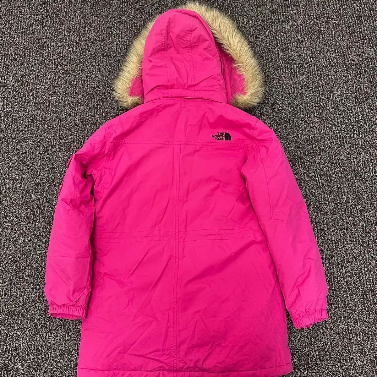 THE NORTH FACE ノースフェイスキッズ ピンク ジャケット140 SALE】ノースフェイスダウンジャケットピンク キッズ140