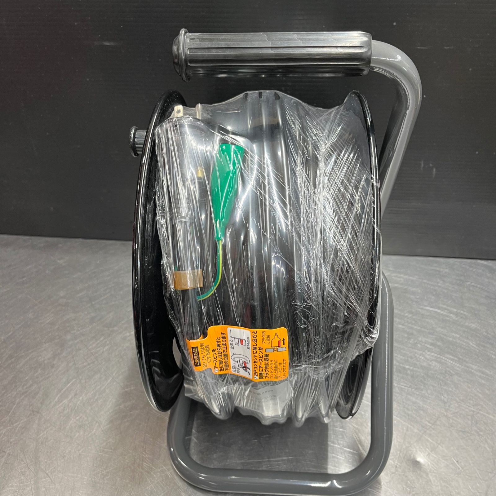 未使用(店頭展示品)】高儀 侍BLACK 漏電遮断付コードリール SBE-30KCB3 