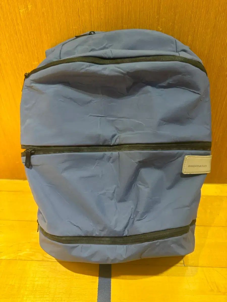 マンダリナダック ブルー バックパック