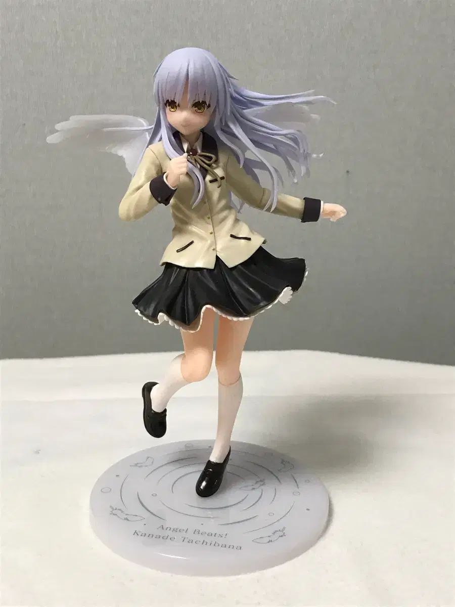 エンジェルビート 宵崎 奏 天使 フィギュア