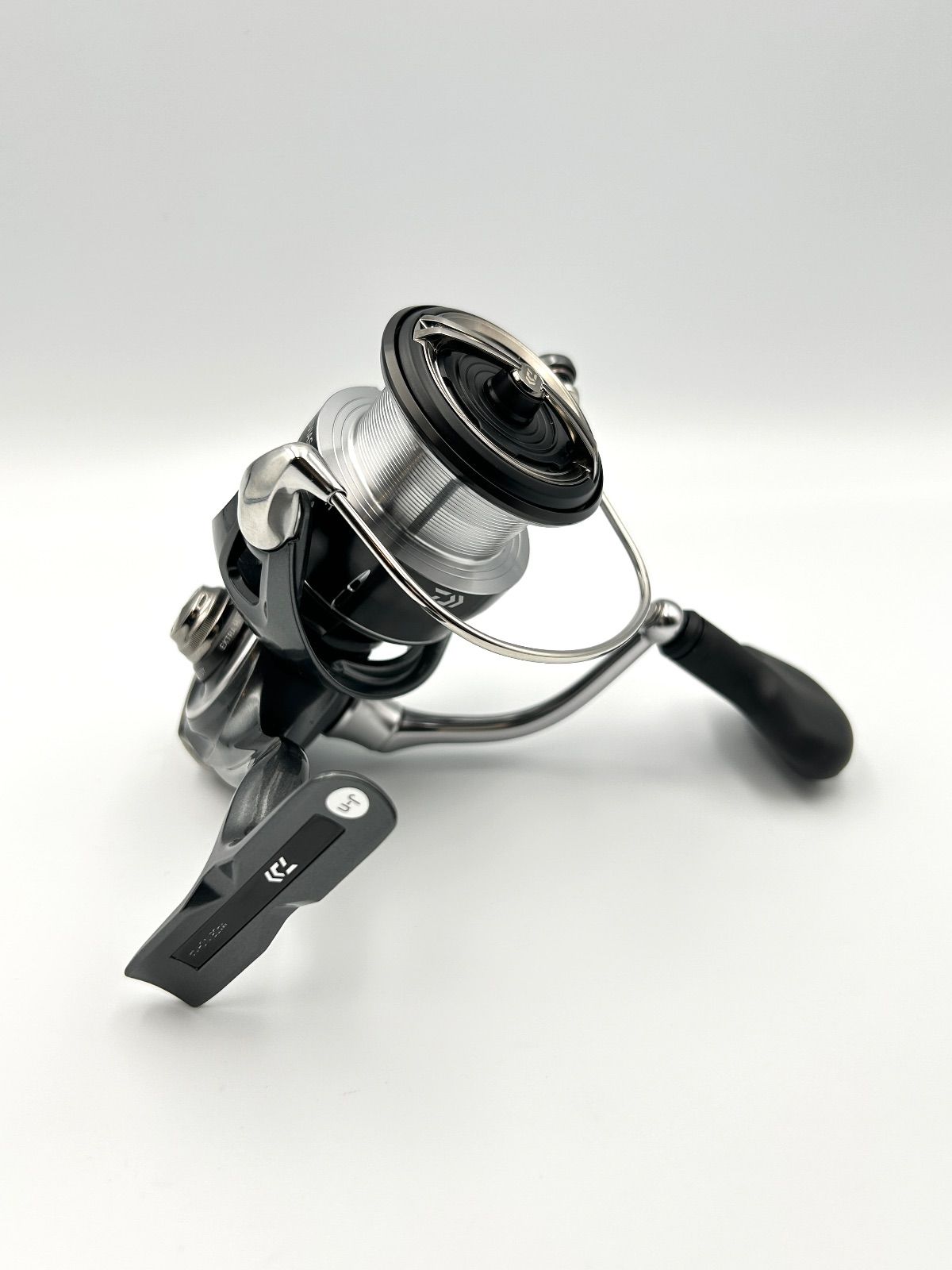 DAIWA 24 LUVIAS LT 4000-XH ダイワ 24 ルビアス LT4000-XH - メルカリ