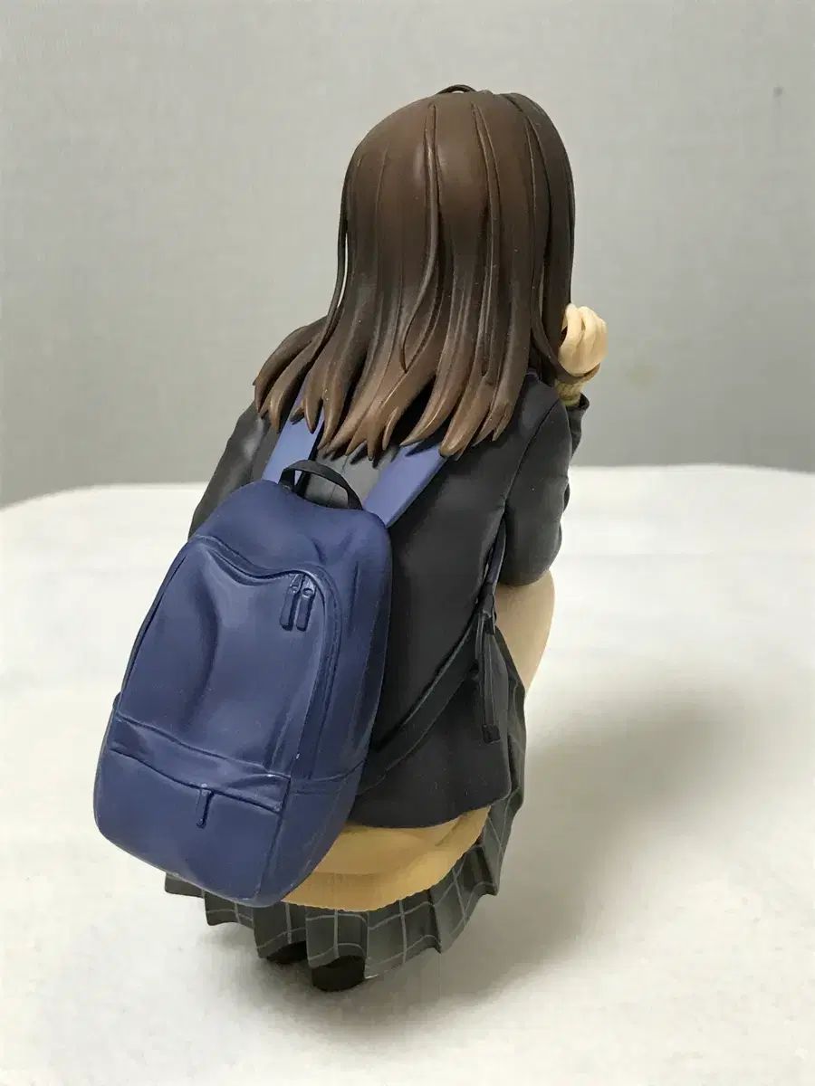 髭を剃り 女子高生を拾う 荻原沙優 フィギュア バッグ カレンダー