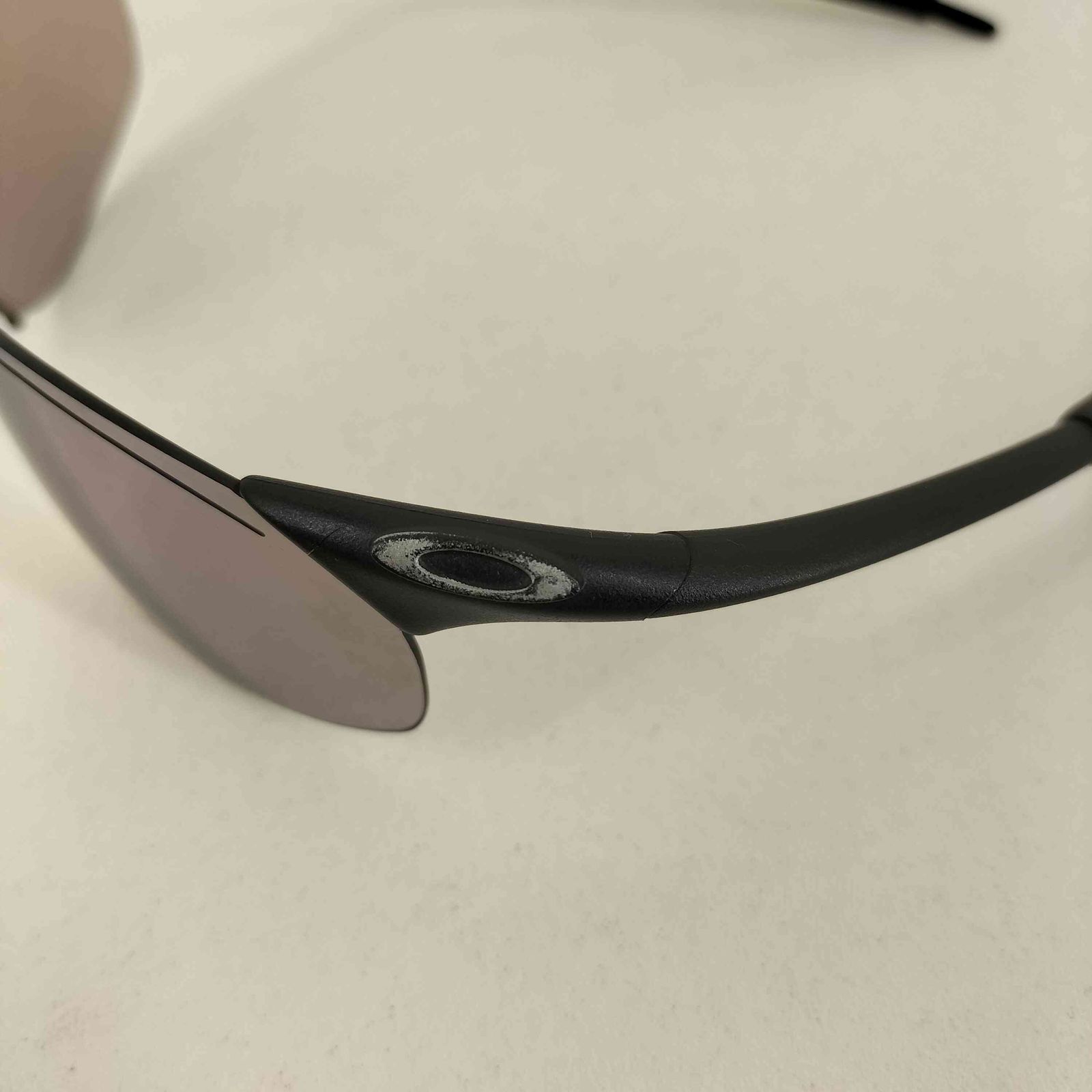 OAKLEY(オークリー) USA製 ZERO サングラス メンズ 表記無 【中古】【ブランド古着バズストア】 オークリー OAKLEY USA製 ZERO サングラス メンズ 表記無 - メルカリ