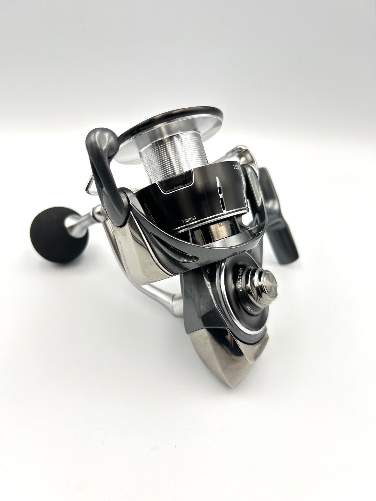 DAIWA 24 LUVIAS LT 5000-CXH. ダイワ 24 ルビアス LT5000-CXH - メルカリ