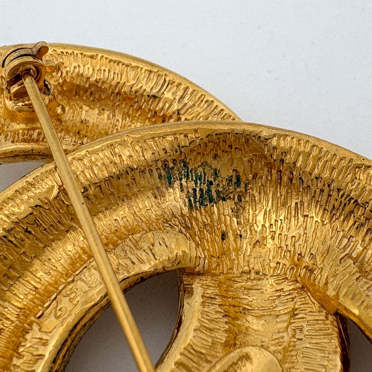 ❣️良品❣️　 CHANEL ブローチ　マトラッセ シャネル CHANEL ココマーク ブローチ マトラッセ ブローチ GP