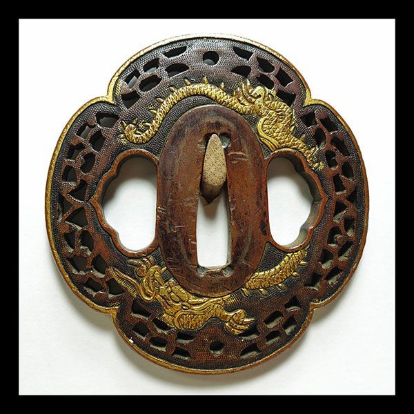 刀装具 鐔 鍔 無銘 鉄地 銅覆輪 金象嵌 賢人風景図 木瓜形鐔 時代物 送料無料 江戸時代 木瓜形金象嵌鉄鍔 江戸期作 大鍔83mm187g 鍛鉄木瓜