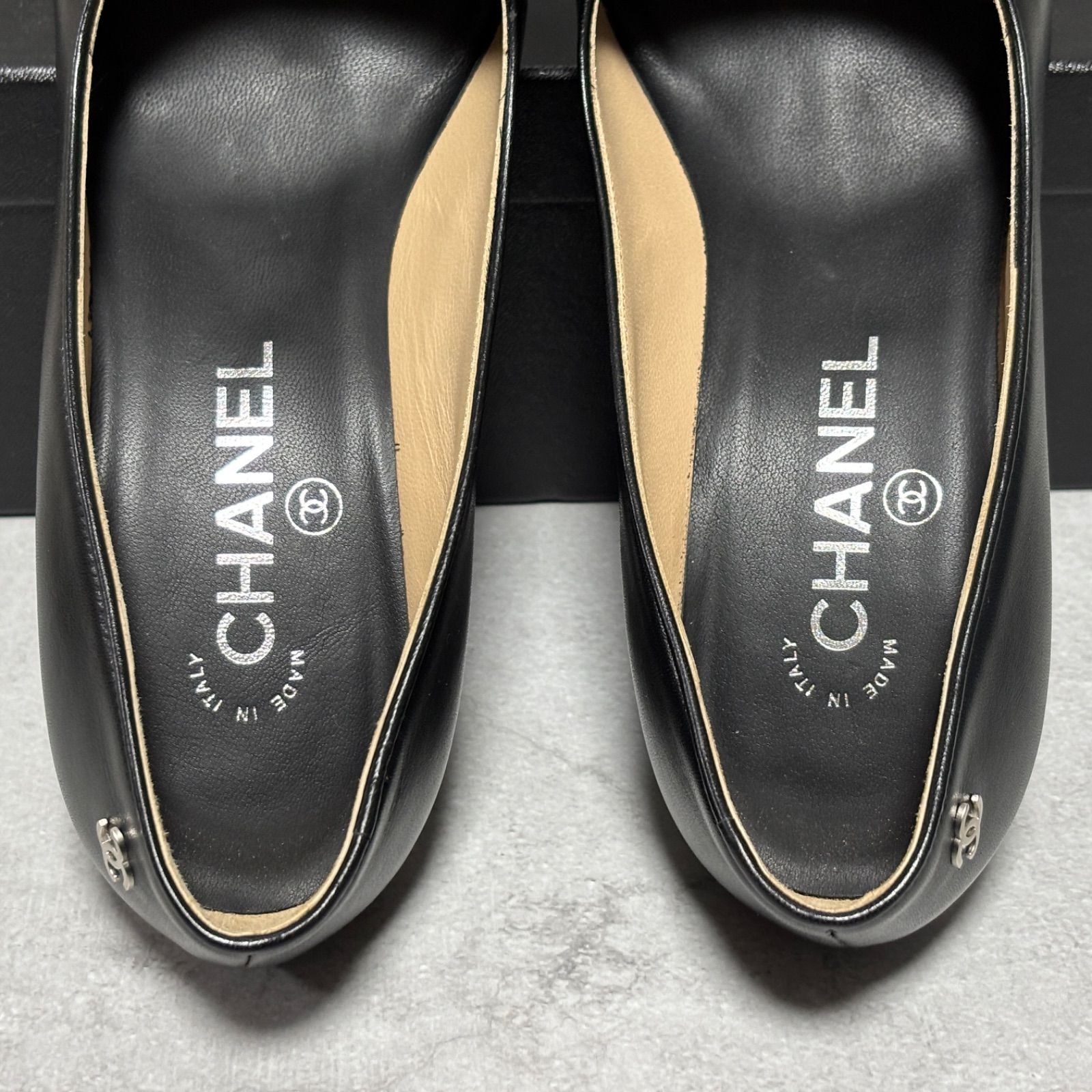 希少 CHANEL シャネル レザー リボン パンプス ブラック 黒 37C 約24cm