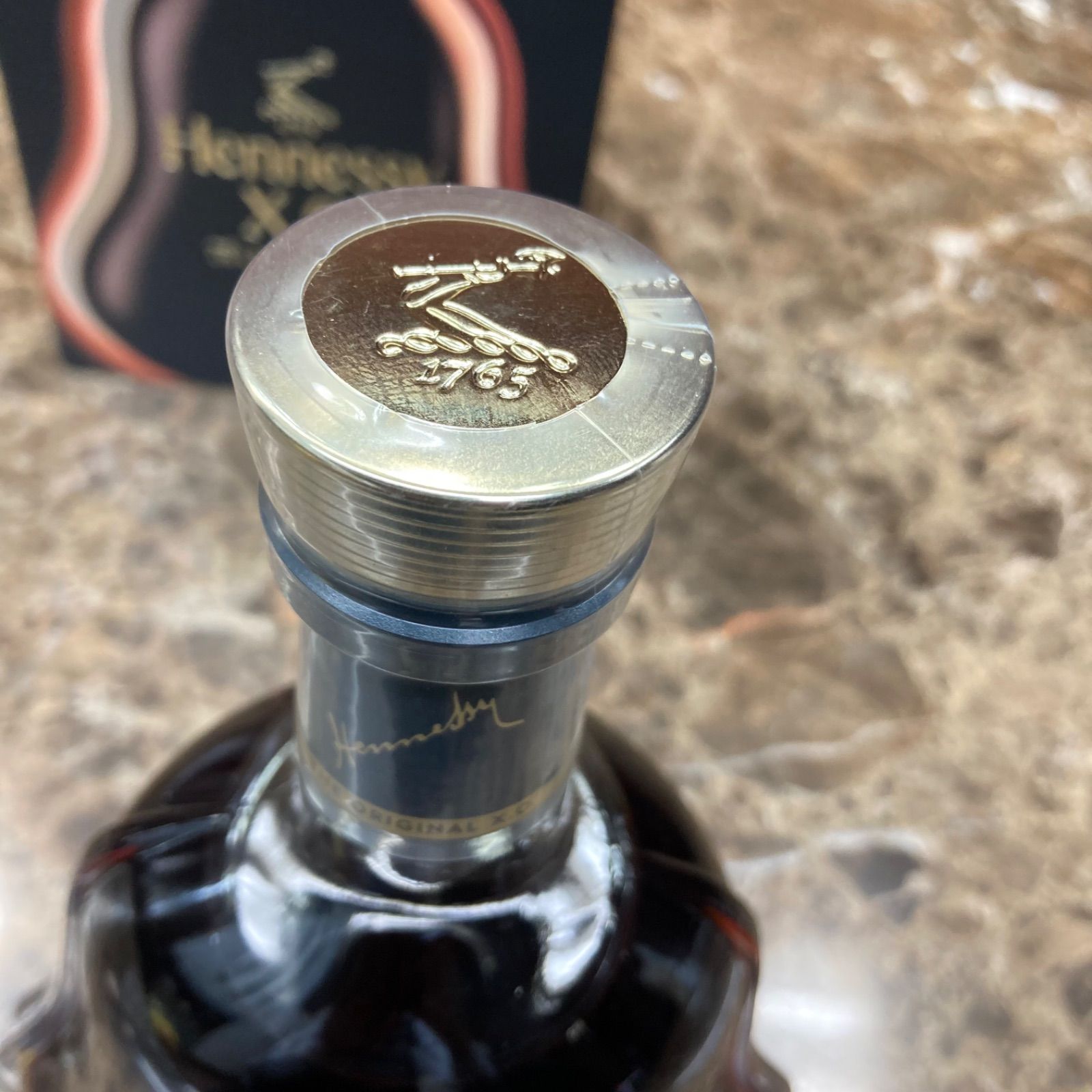 ヘネシーXO 700ml 箱付 未開封 ブランデー - メルカリ