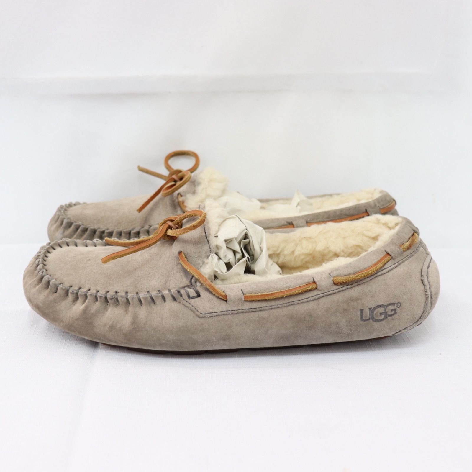 即日発送】UGG アグ ムートン モカシン ダコタ 25cm レディース 即日