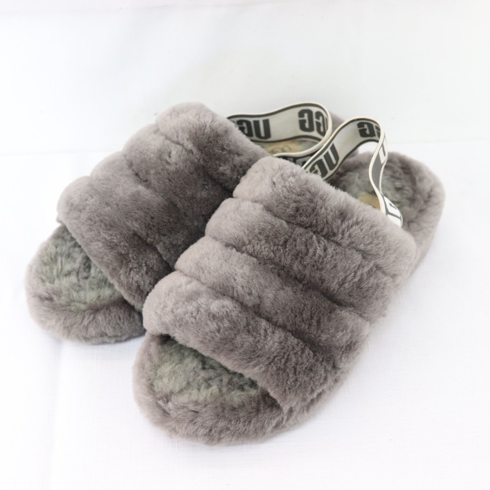 即日発送】UGG アグ Fluff Yeah Slide フラッフ イヤー スライド
