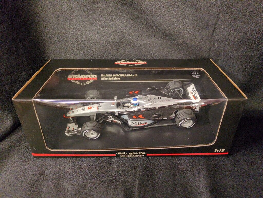 PAUL'S MODEL ART 1/18MINICHAMPS M.HAKKINEN McLAREN MERCEDES MP4-16
