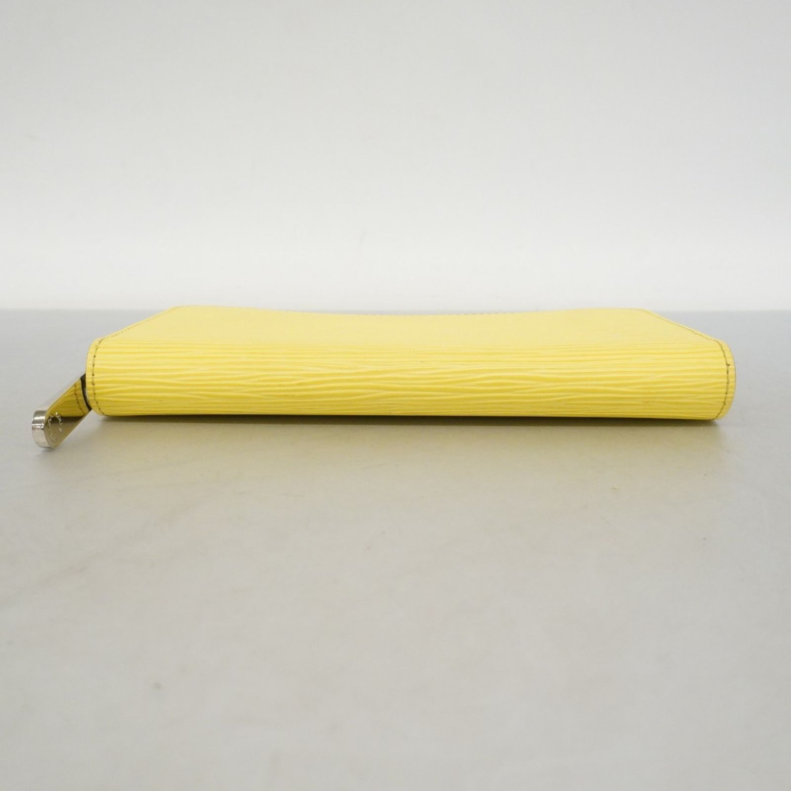 ルイ・ヴィトン(Louis Vuitton) ルイ・ヴィトン 長財布 エピ ジッピー