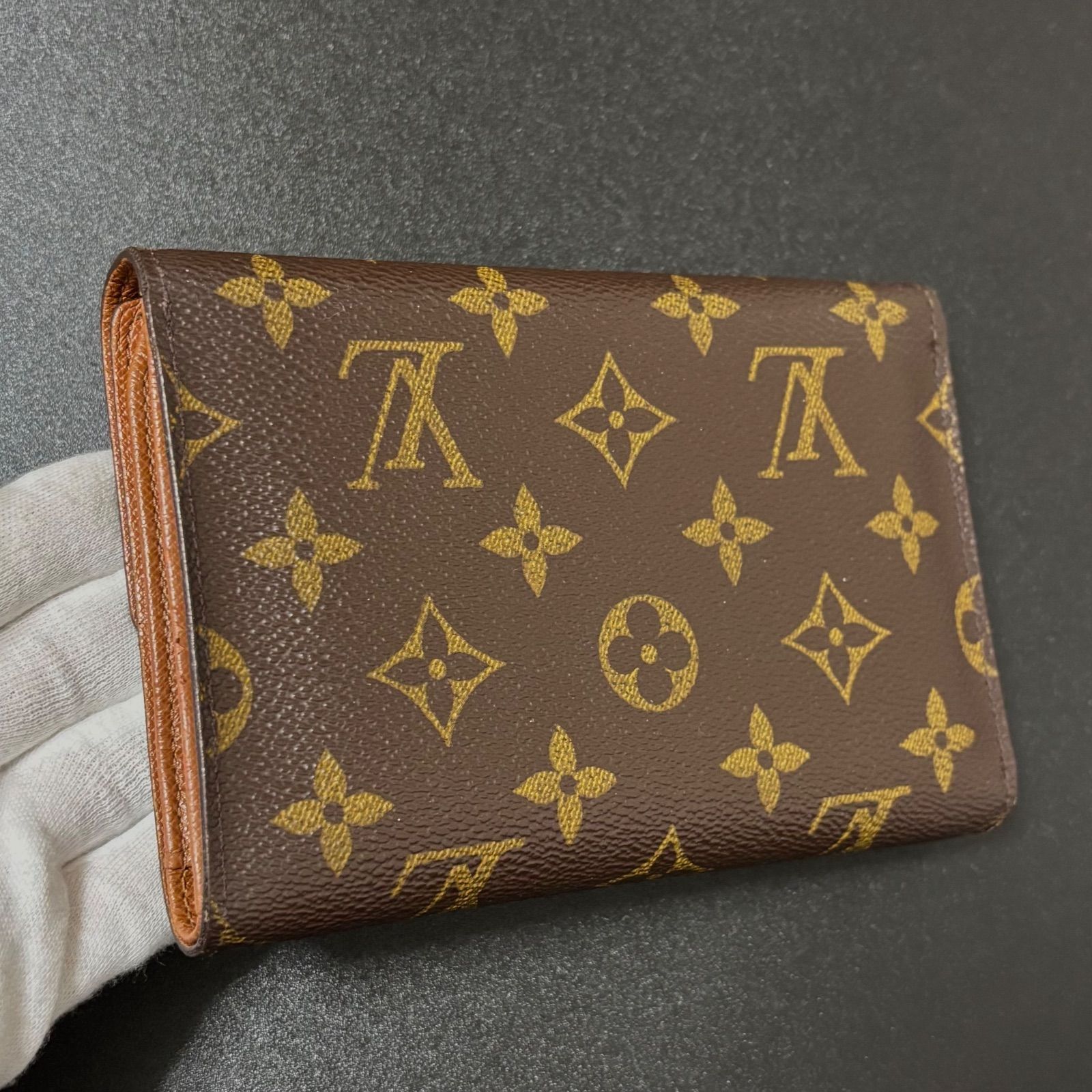 ルイヴィトン モノグラム エテュイ パピエ 三つ折り財布 D26 u86 ポルト トレゾール エテュイ パピエ モノグラム 3つ 三つ 折り
