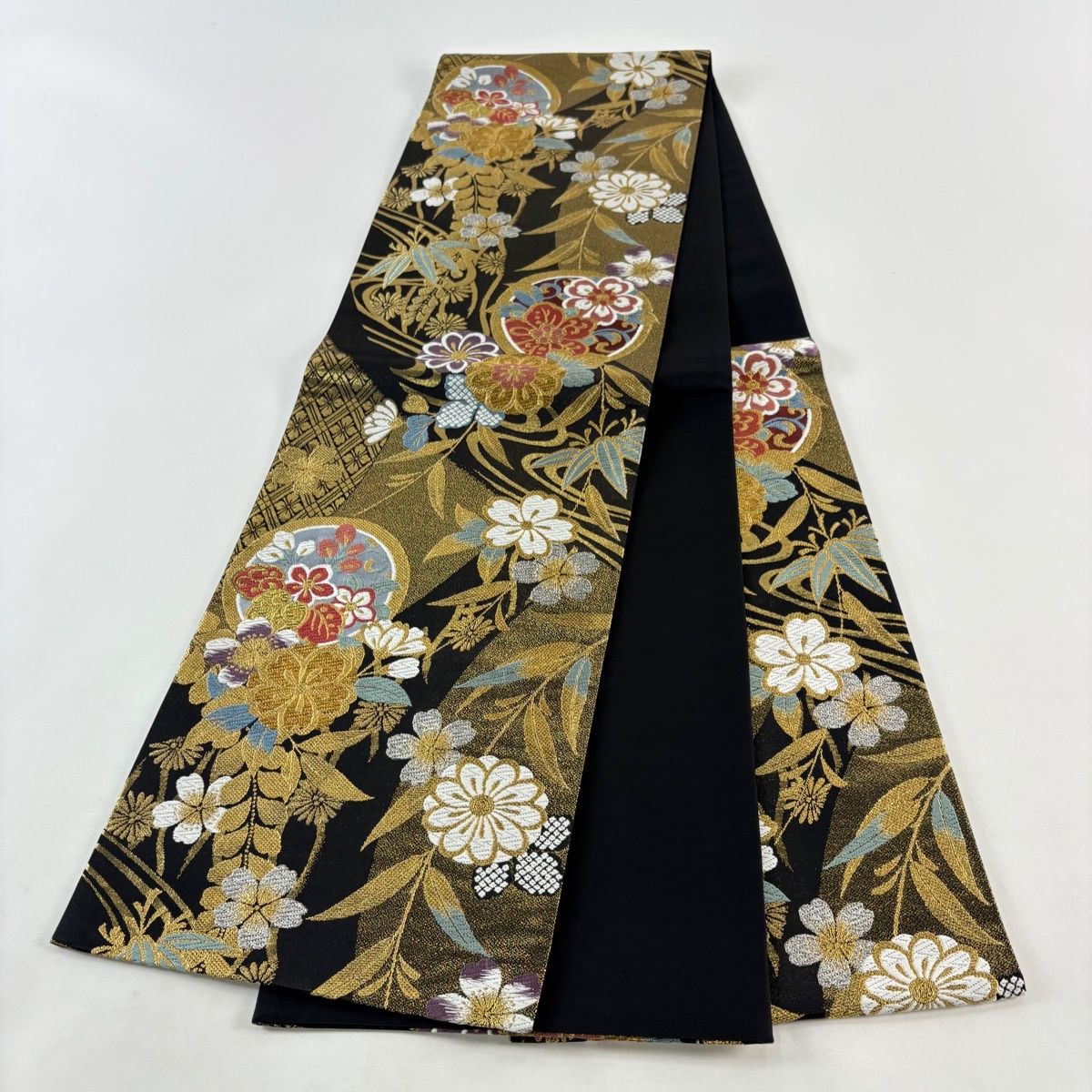 ︎◼︎C1256◼︎オーダー品 高級袋帯 正絹 鬘帯重ね文 金糸 箔(〜270cm) 美品】 袋帯 秀品 鈴乃屋 桜 菊 金銀糸 箔 黒 六通 正絹 【中古