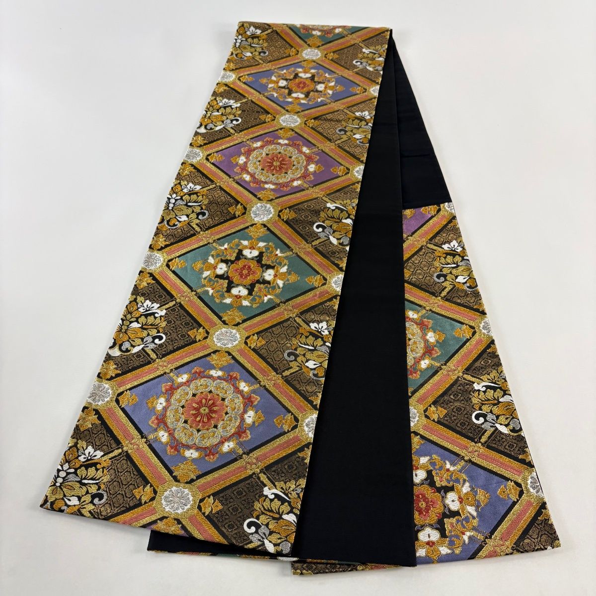 美品】 袋帯 秀品 華文 草花 唐織 箔 紫 六通 正絹 【中古】 - メルカリ