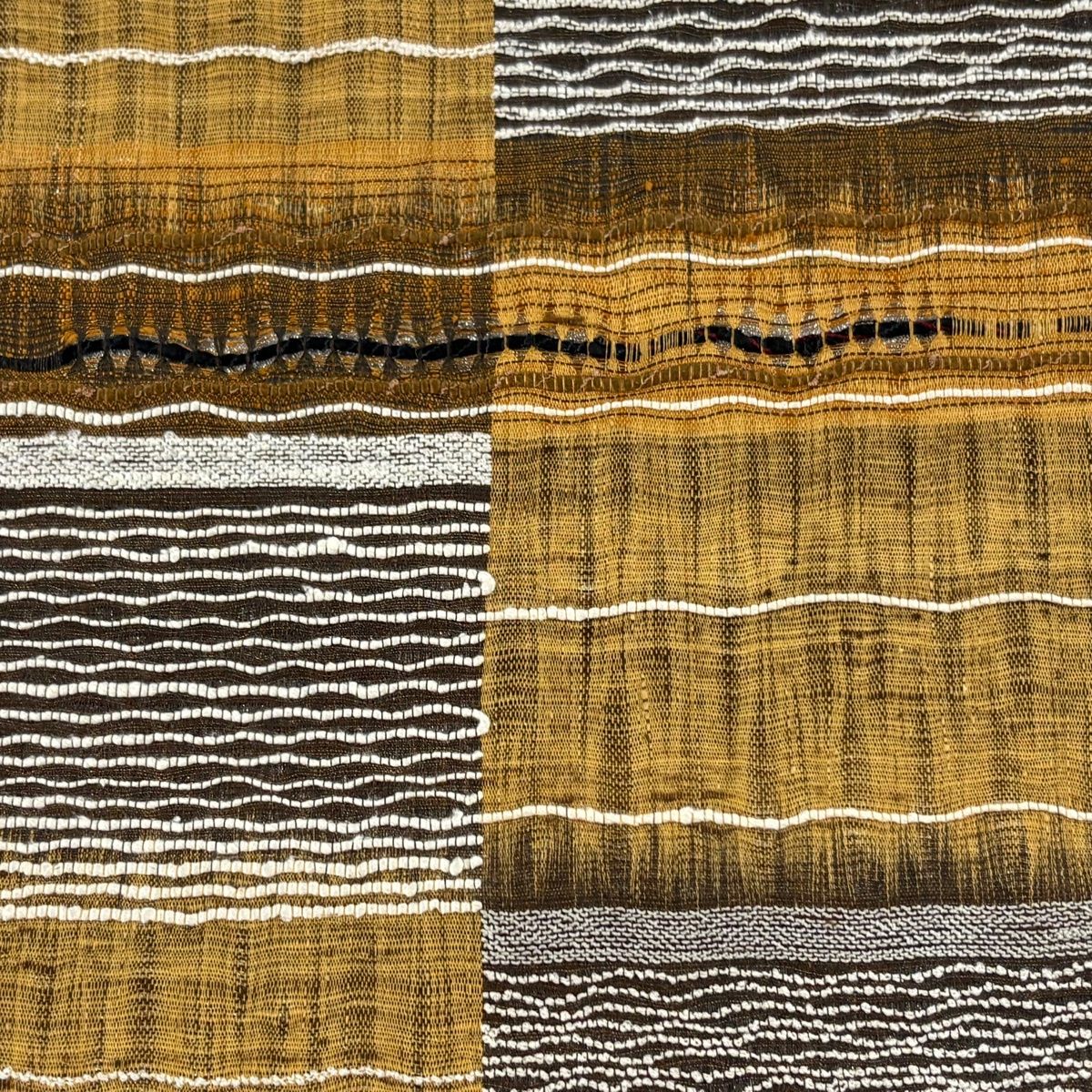 美品】 袋帯 逸品 渡文 落款 証紙 よろけ縞 金糸 山吹茶色 お太鼓柄