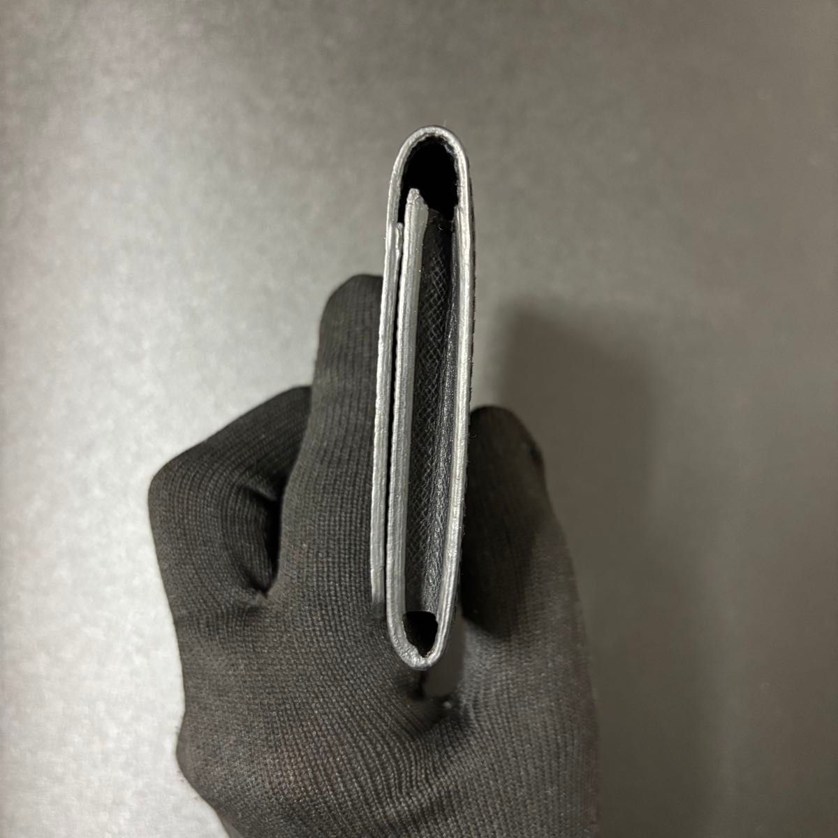 l32　ヴィジット　エピ　ルイヴィトン　名刺入れ　ブラック ルイ・ヴィトン オンライン 名刺入れ エピ アンヴェロップ カルト ドゥ