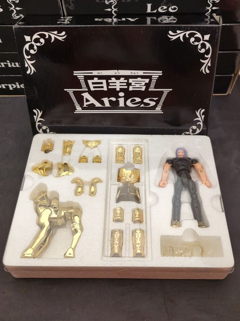 バンダイ さらば20世紀!!/聖闘士聖衣大系 車田正美 黄金十二聖闘士集結