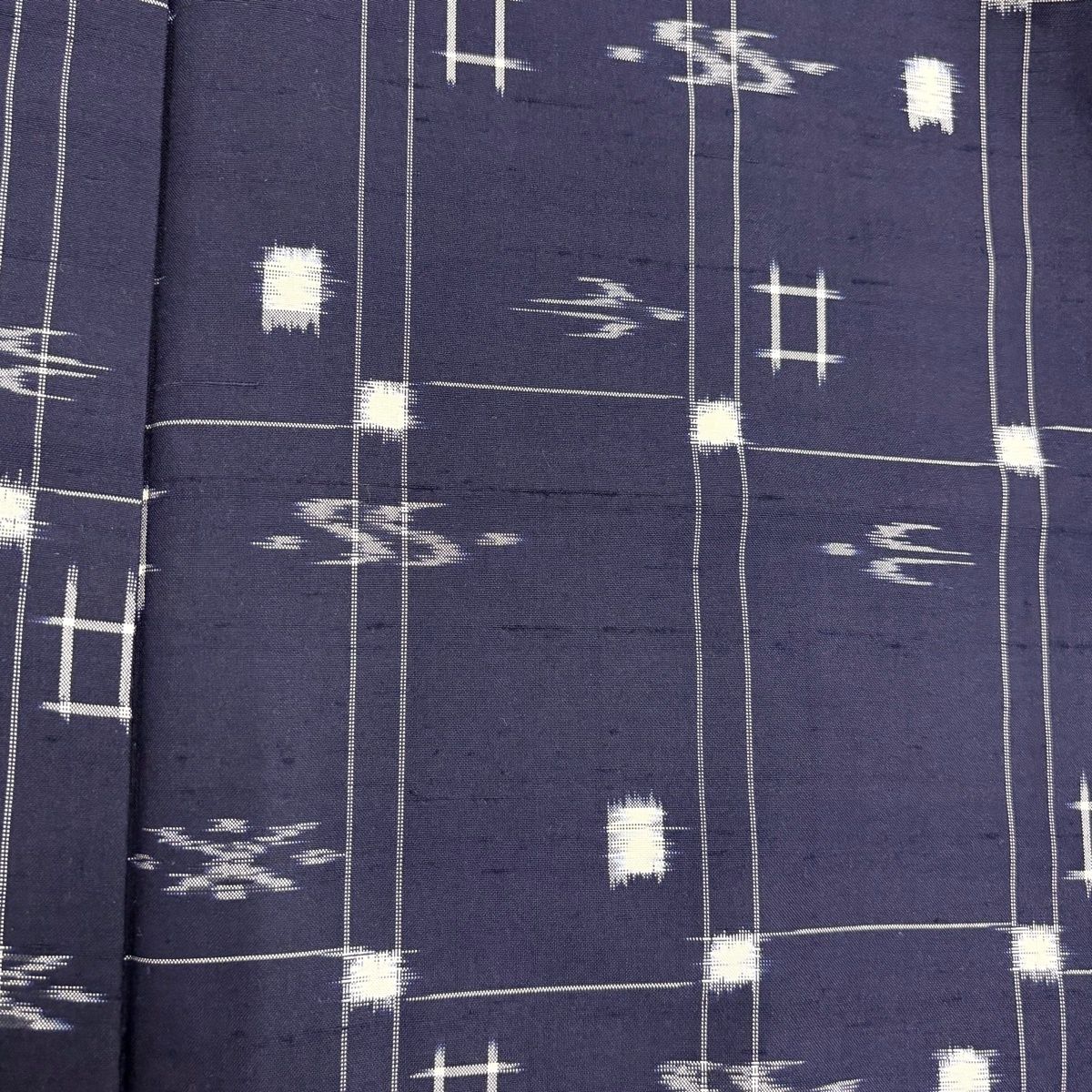 紬 身丈164cm 裄丈66cm M 単衣 井桁絣 ツバメ 紺色 正絹 秀品 【中古