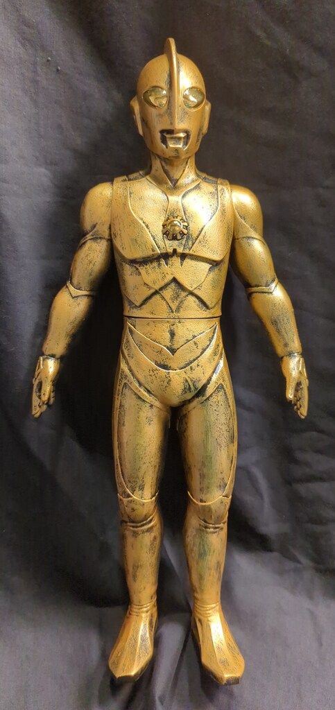 バンダイ 京本コレクション ウルトラマンパワード 黄金の巨神像Ver