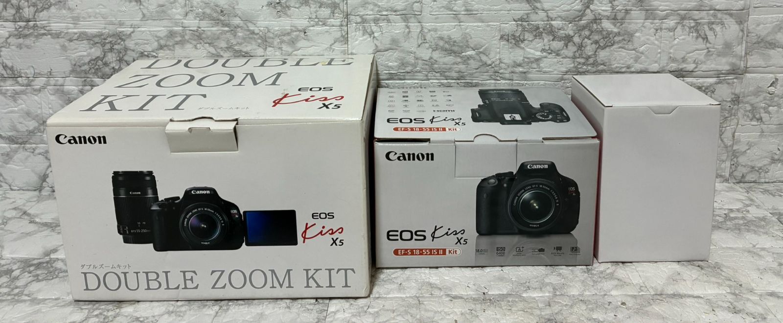 完動品 極美品】付属品完品 CANON EOS KISS X5 ダブルズームキット