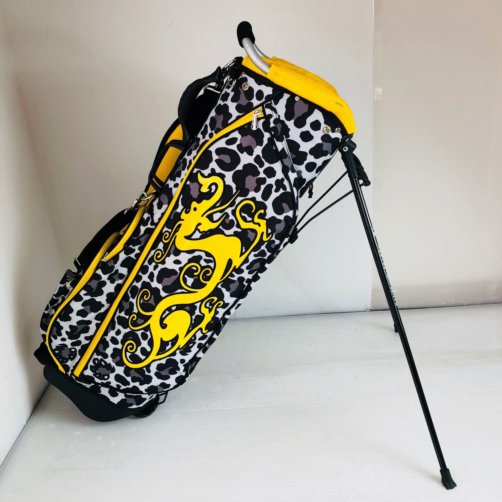 ダンスウィズドラゴン　セルフスタンドバック Dance With Dragon ダンスウィズドラゴン スタンド式 キャディバッグ