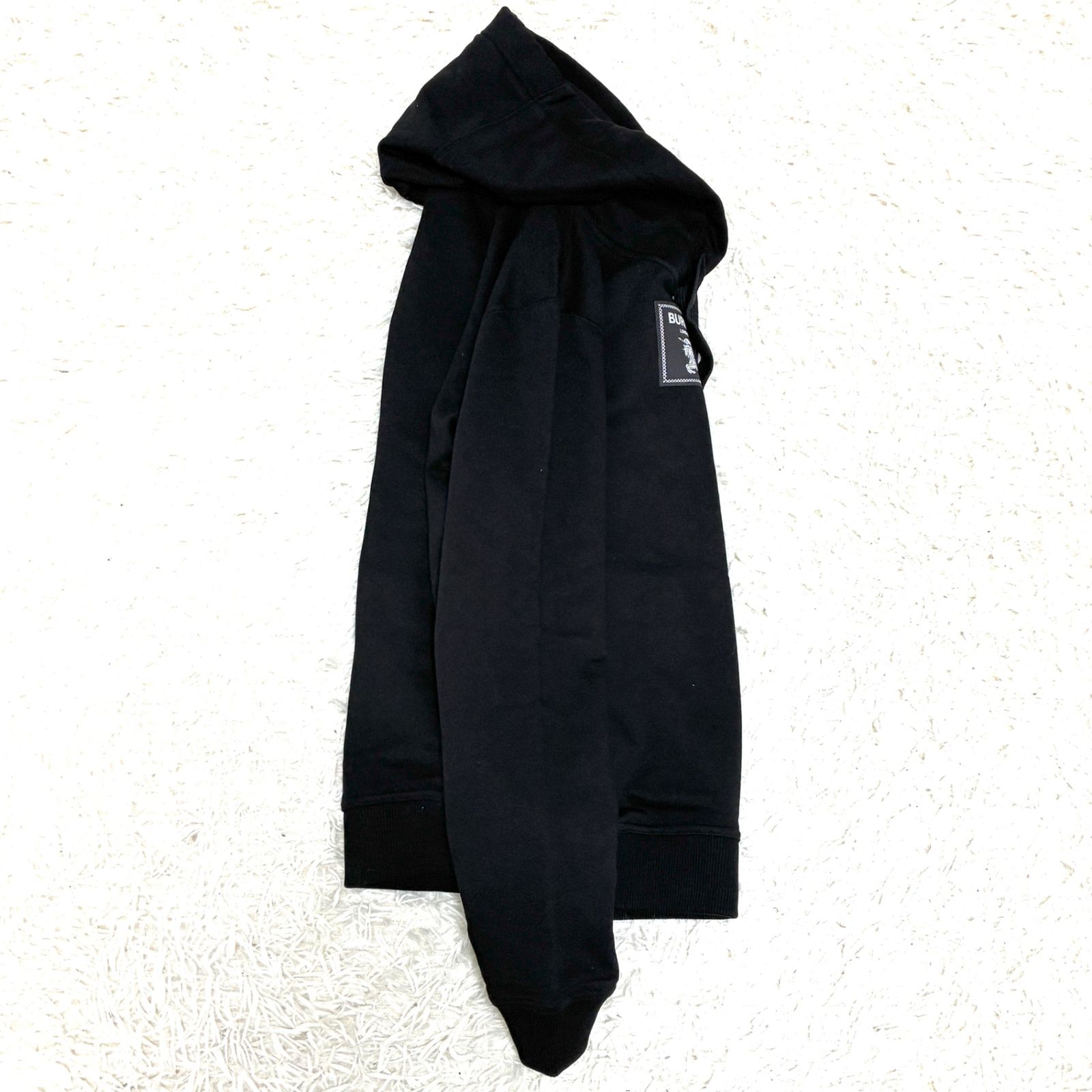 未使用タグ付き・現行品 BURBERRY バーバリー プルオーバーパーカー