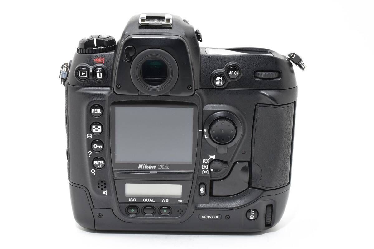 ☆極上品☆《ショット数22,832回》ニコン NIKON D2X ボディ☆ YM9267
