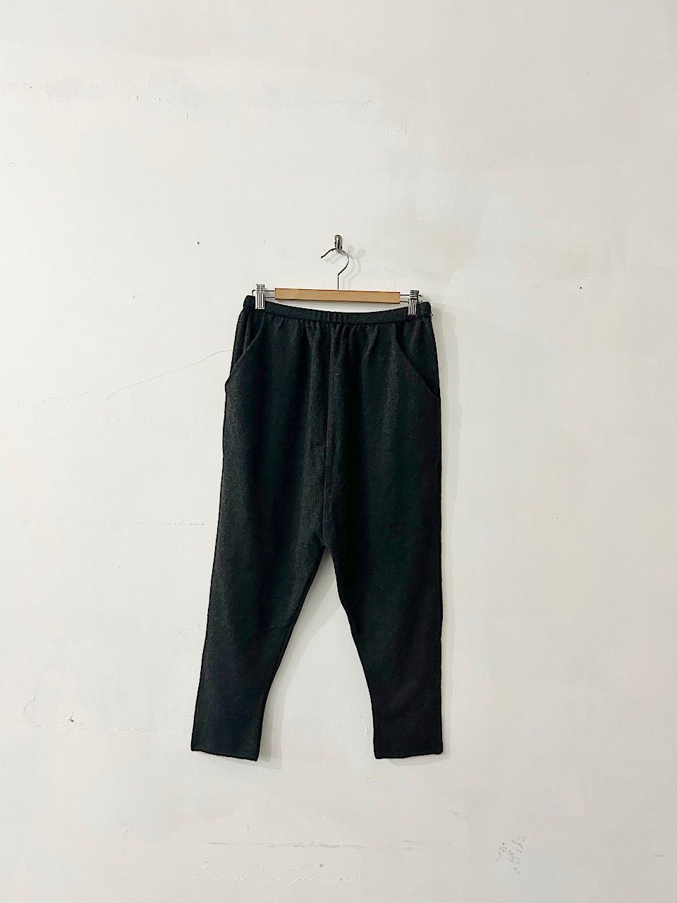 美品】evameva カシミヤサルエルニットパンツ サイズ1 - メルカリ