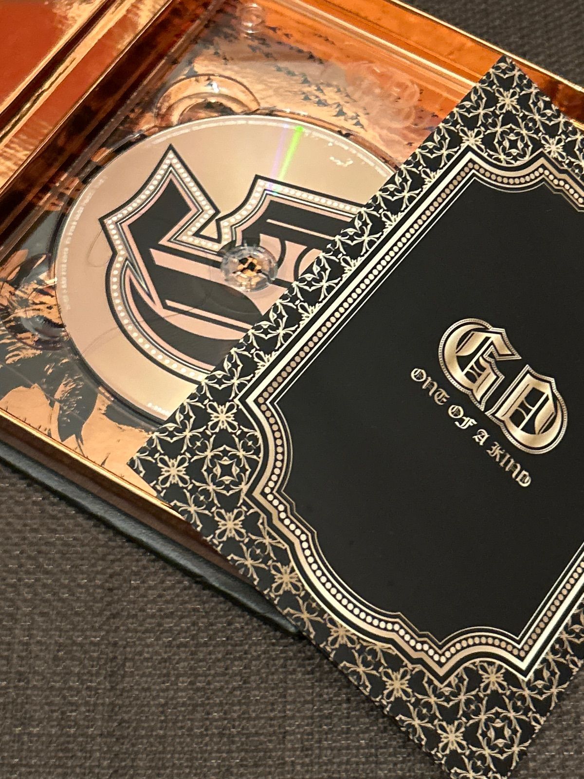 S6329) YGカード付き BIGBANG G-DRAGON ONE OF A KIND 韓国盤 ygカード 