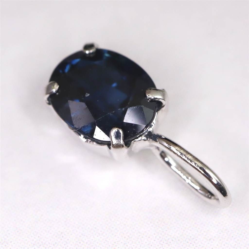 天然 ブルーサファイア 4.8X3.8mmオーバル ペンダントトップ K18WG