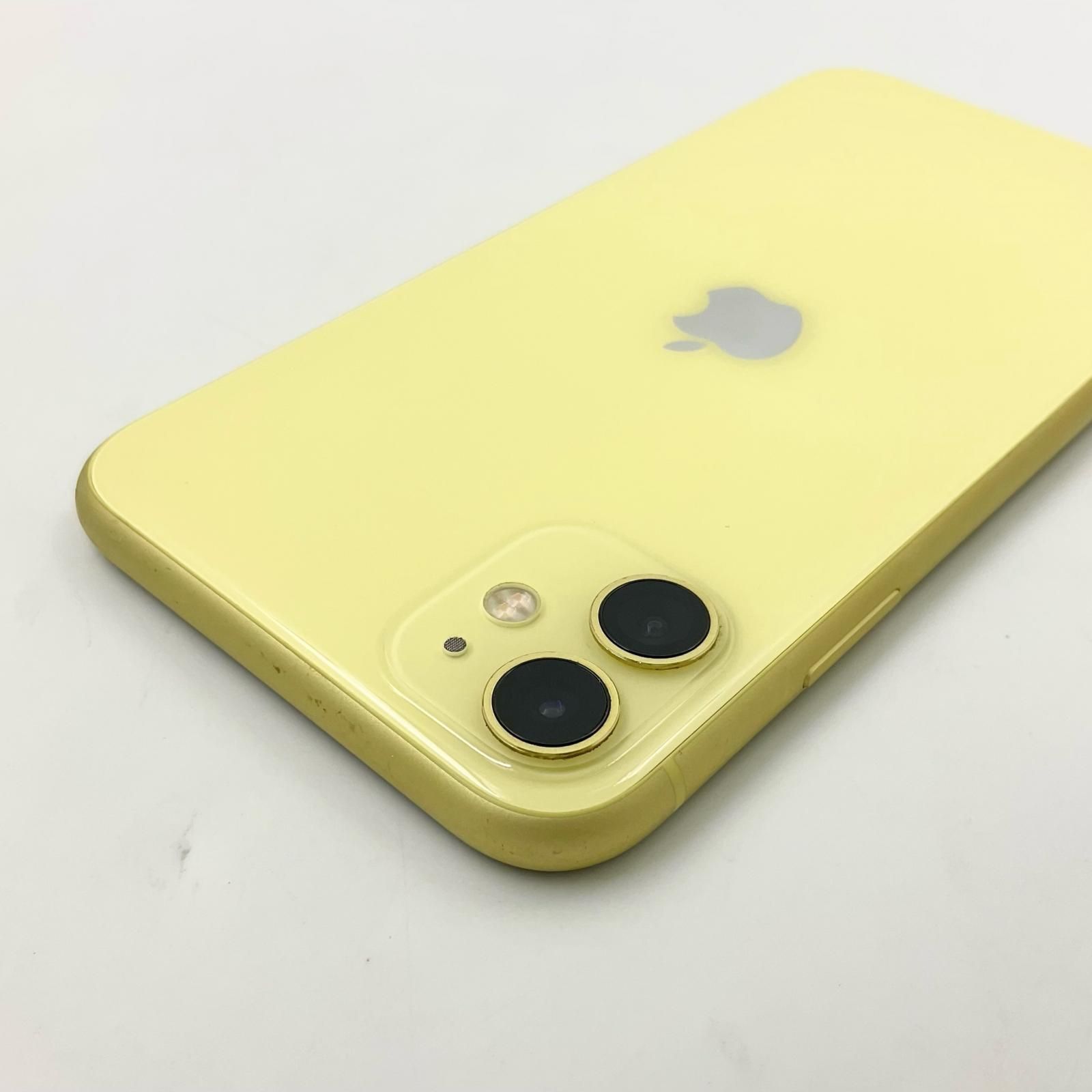 iPhone 11 64GB イエロー au SIMフリー 白ロム 動作確認済 74%【全額