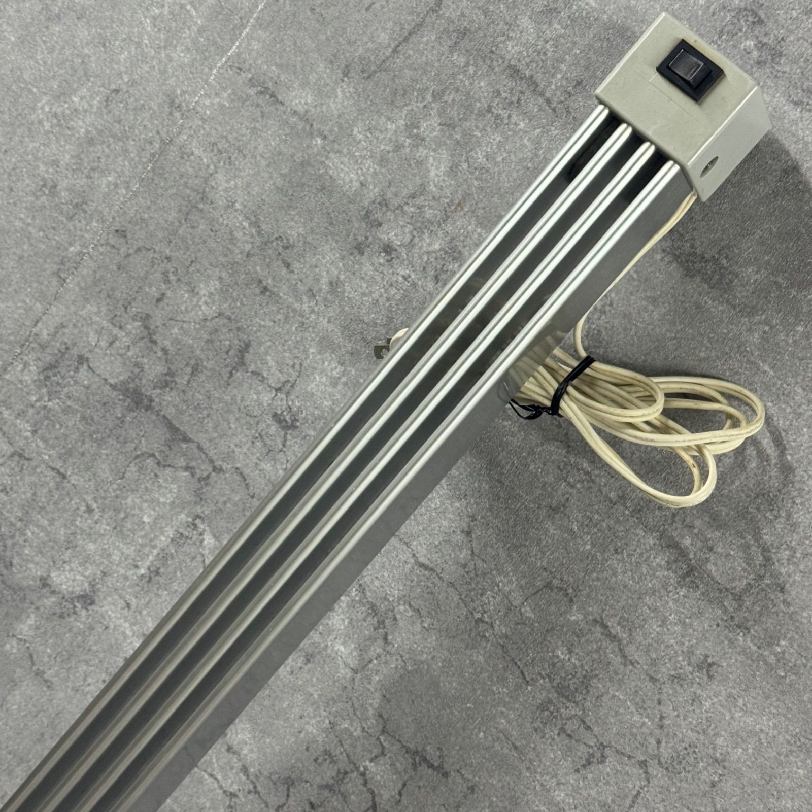 動作確認済 窓用マルチヒーター ZZ-M1500 150cm 結露防止 - メルカリ