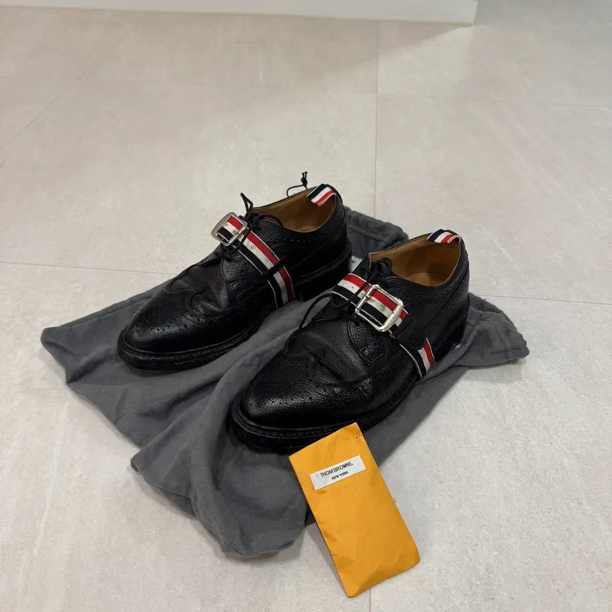 BROWNE トムブラウン トリコロール 靴4BAR トリコロールシューズ 28cm THOM BROWNE トムブラウン rwb トリコロールシューズ　靴4BAR　エンボス　ペブルドレザー　トレーナースニーカー