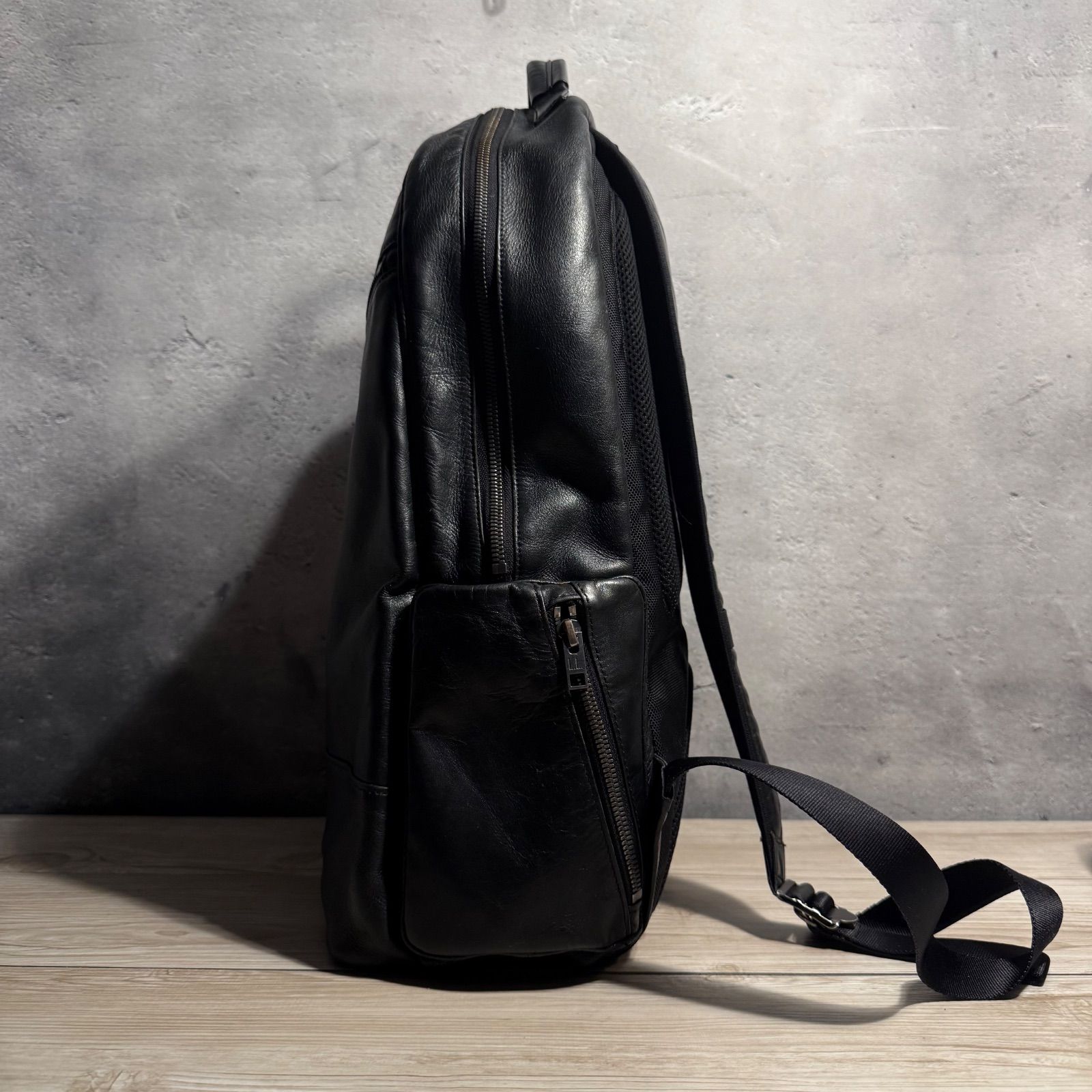 ✨LUGGAGE LABEL レザー デイパック / エレメント 本革✨ 吉田カバン