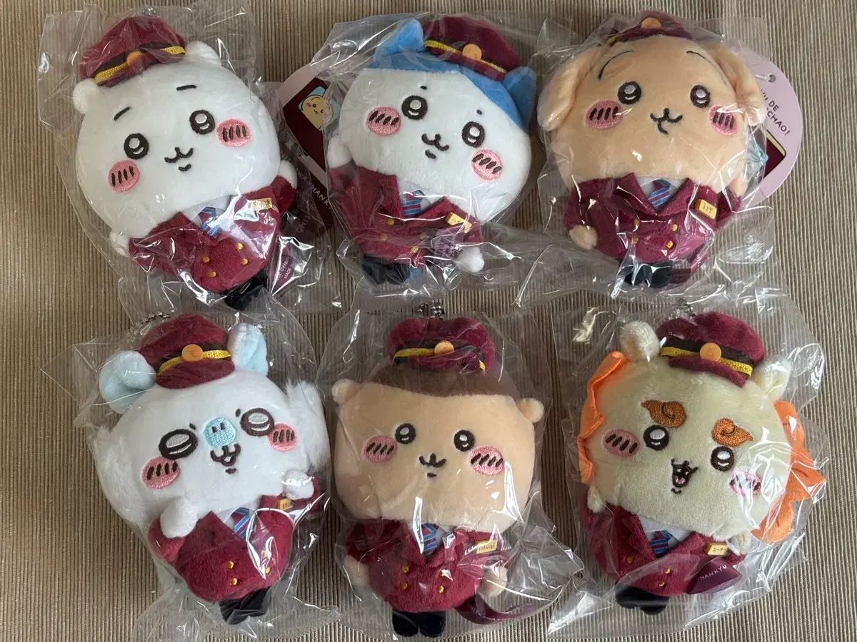 阪急 ちいかわ ハチワレ うさぎ くりまんじゅう モモンガ シーサー