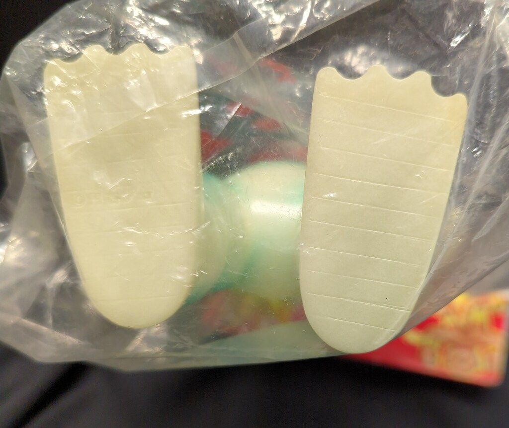  M 1号 世紀の大怪獣ウルトラQウルトラマン ラゴン蓄光 緑塗装 ウルトラマン キャラクター玩具