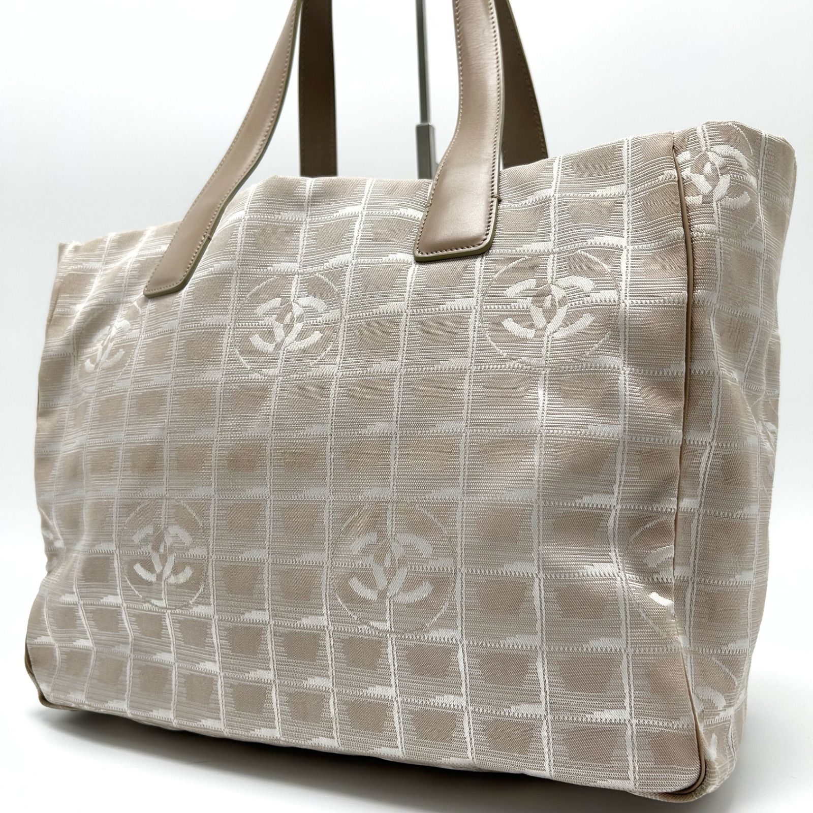 美品 CHANEL シャネル ニュートラベルライン ハンドバッグ トート 