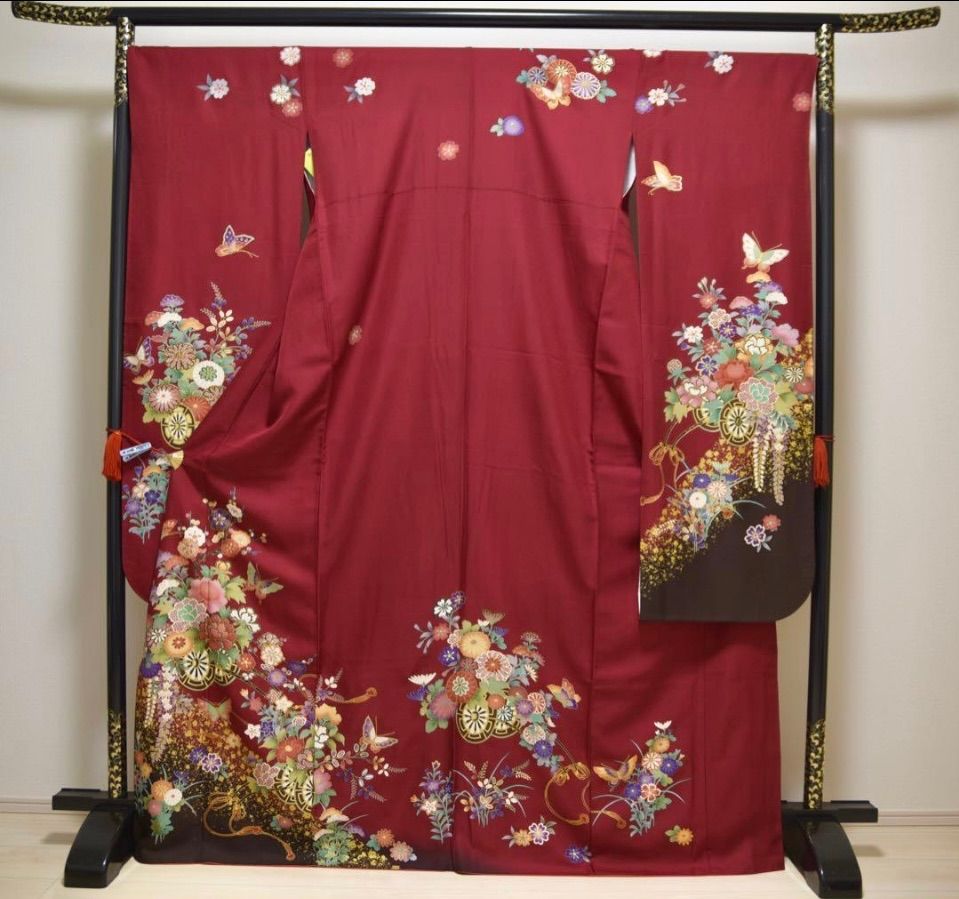 m*k様 【大特価】振袖　6点セット　蝶柄　花車　友禅　身丈166cm 朱赤系 ✨王道の赤✨仕立て上がり京友禅 花車に蝶々の赤地振袖セット - メルカリ