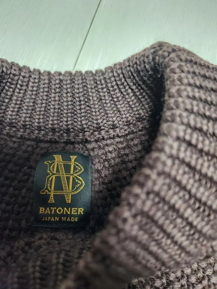 BATONER バトナー ブラウンニート 2サイズ BATONER バトナー ブラウン